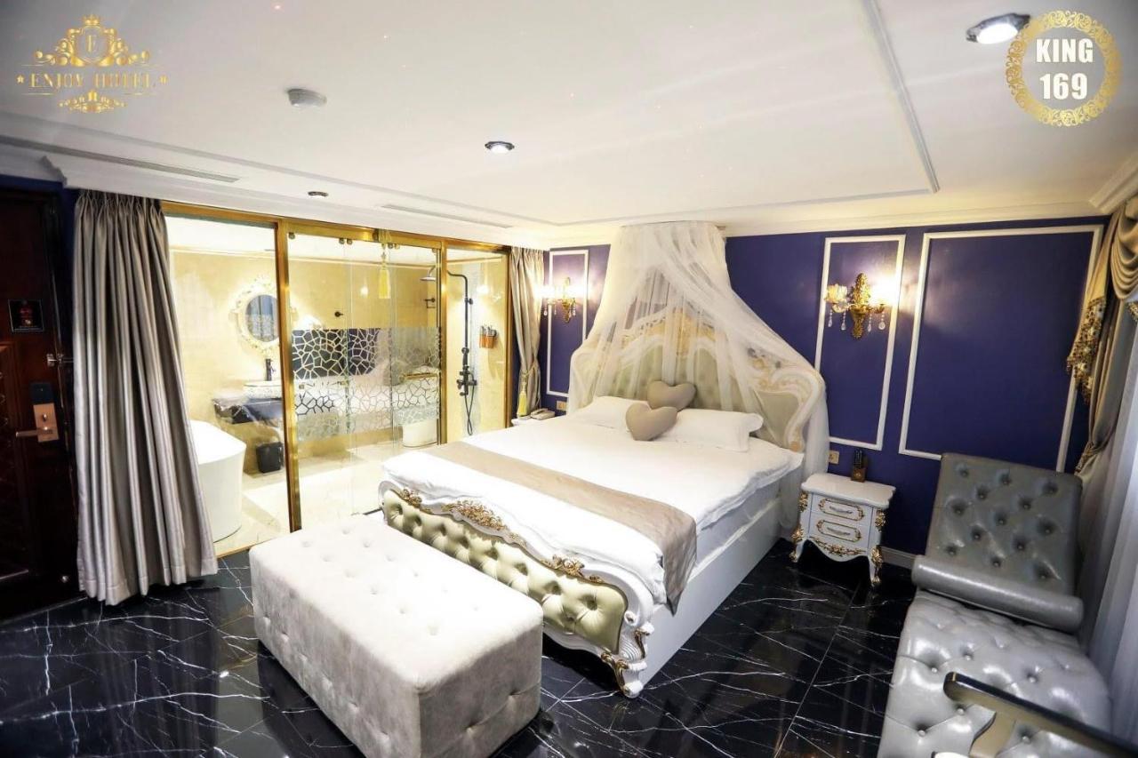 הו צ'י מין סיטי Enjoy Hotel 7 מראה חיצוני תמונה