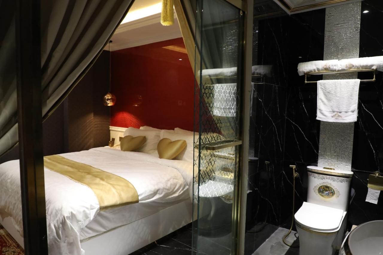 הו צ'י מין סיטי Enjoy Hotel 7 מראה חיצוני תמונה